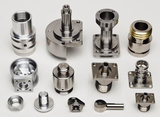 What is the working principle of five-axis CNC machining?